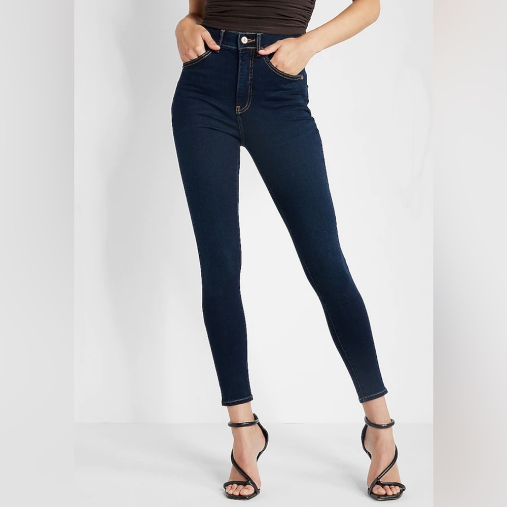 EXPRESS SKINNY JEANS SIZE 0R